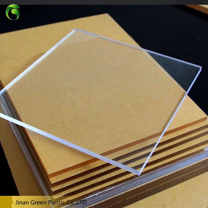 Những yếu tố nào khác ảnh hưởng đến giá của tấm acrylic?