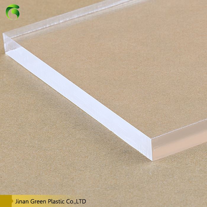 Các yếu tố ảnh hưởng đến tính minh bạch của acrylic
